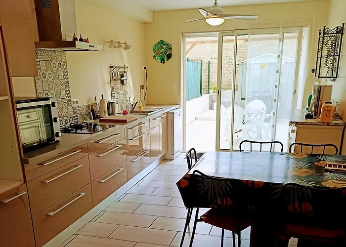 Les Hirondelles 度假居 Calmont (Haute-Garonne)